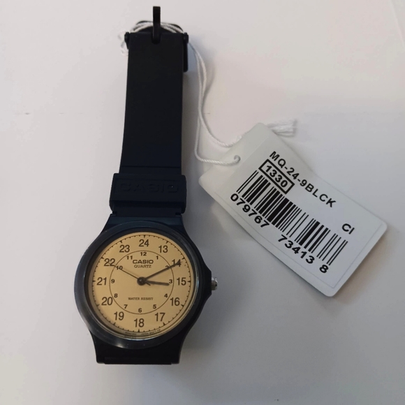 Casio MQ24-9B Men's Classic Analog Watch - Picture 3 of 4